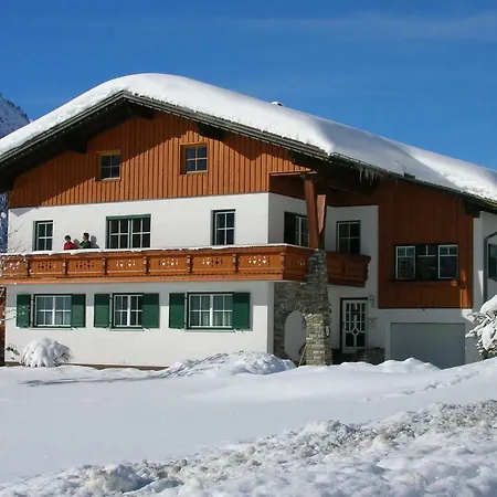 Gaestehaus Auer Holzgau Exterior photo